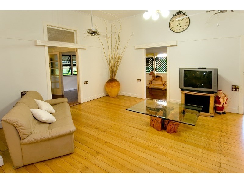 36 Oswald Street, Allenstown QLD 4700