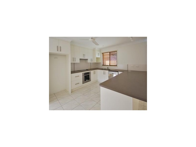 48 Buxton Drive, Gracemere QLD 4702