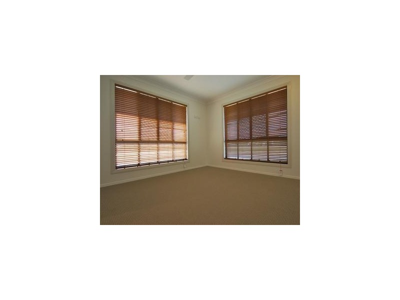 48 Buxton Drive, Gracemere QLD 4702