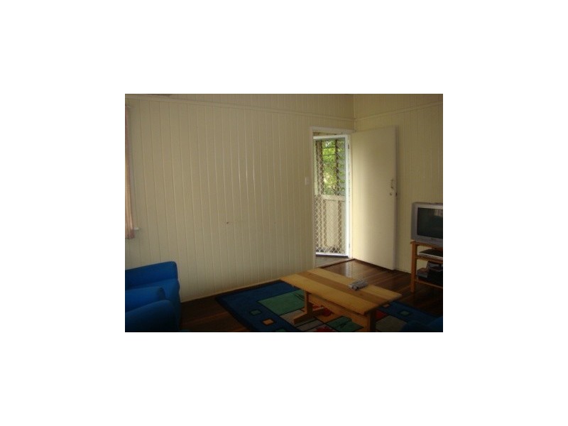 49 McKelligett, Rockhampton QLD 4700