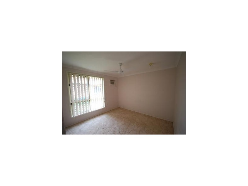 4 Hotham Close, Parkhurst QLD 4702