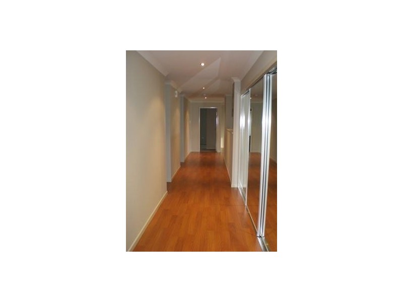 57 Middle Road, Gracemere QLD 4702