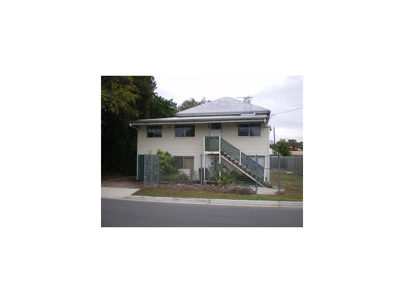 8 Anderson Street, Allenstown QLD 4700