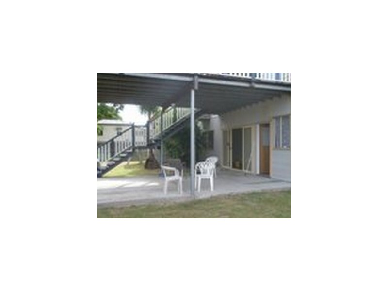 91 Main Street, Park Avenue QLD 4701