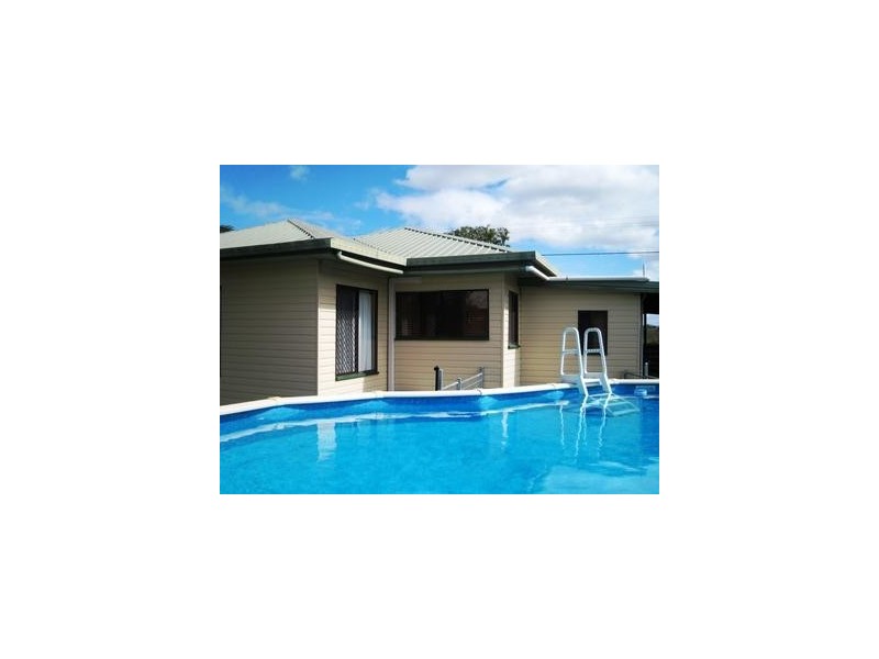 928 Yaamba Road, Parkhurst QLD 4702