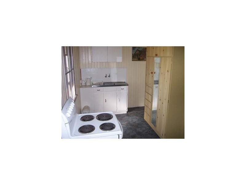 90 Princess Street, Berserker QLD 4701