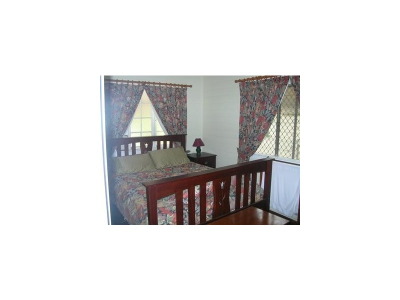 147 Murray Lane, The Range QLD 4700