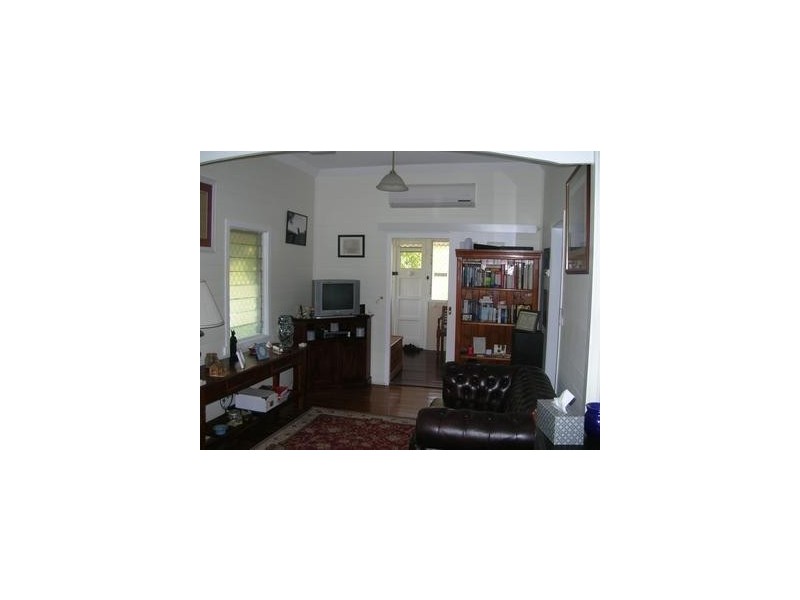 147 Murray Lane, The Range QLD 4700