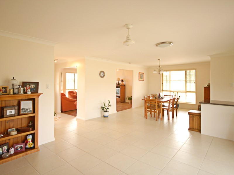 14 Cunningham Drive, Glenlee QLD 4711