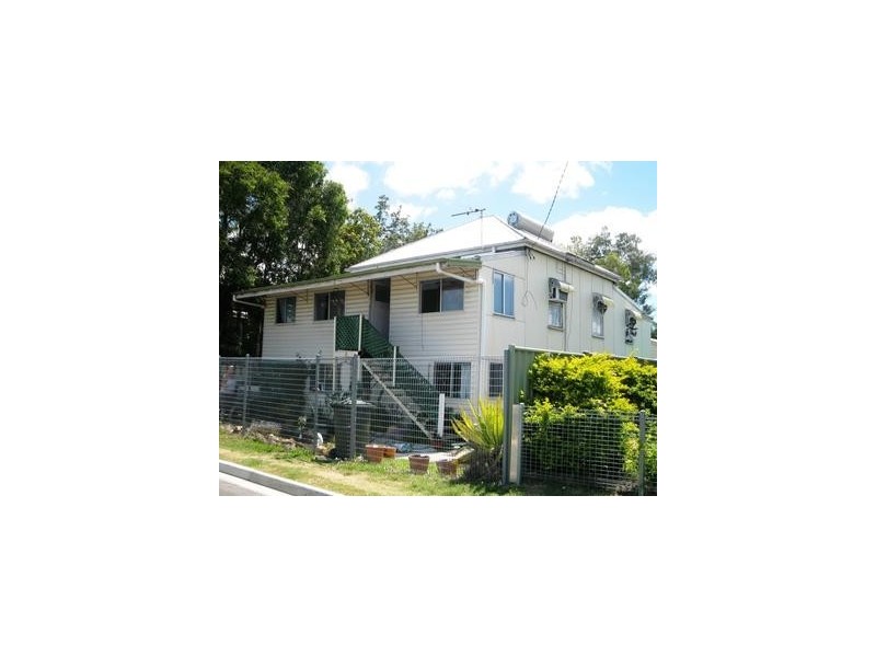 8 Anderson Street, Allenstown QLD 4700