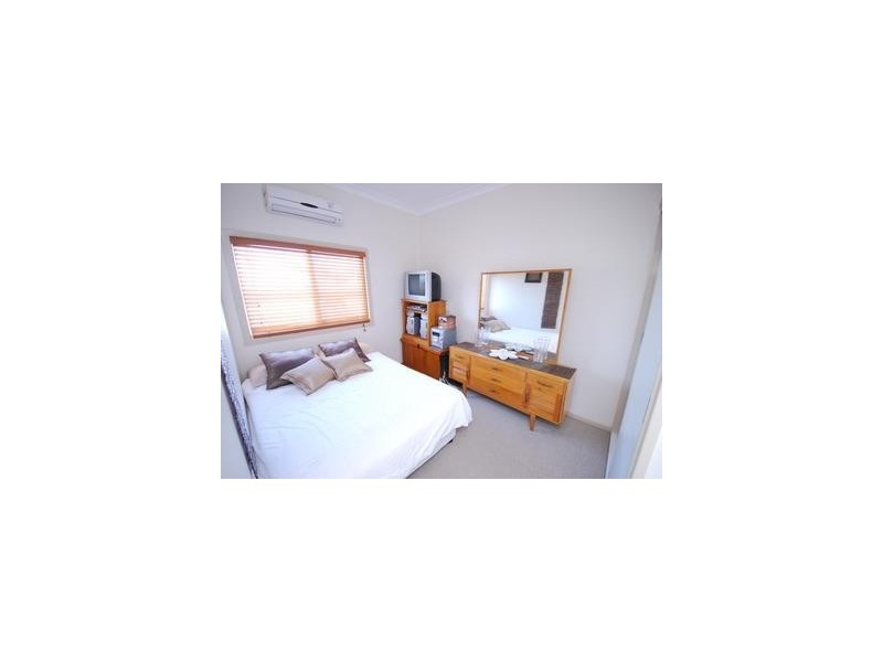 166 Rodboro Street, Berserker QLD 4701