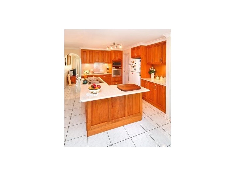 19 Price Drive, Glenlee QLD 4711