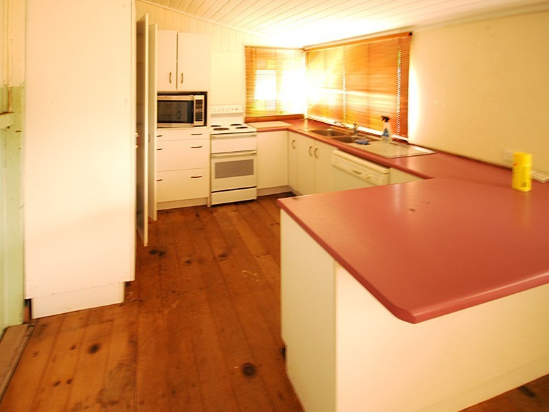 51 Beak Street, Koongal QLD 4701