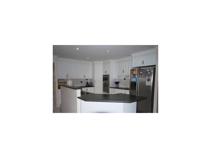 13 Maddison Avenue, Rockyview QLD 4701