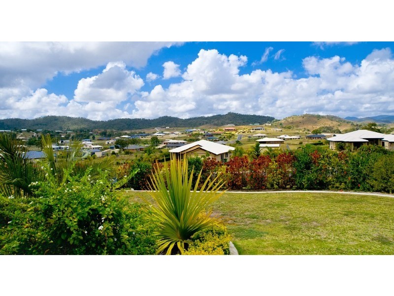 2 Fairmont Terrace, Rockyview QLD 4701