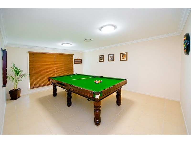 2 Fairmont Terrace, Rockyview QLD 4701