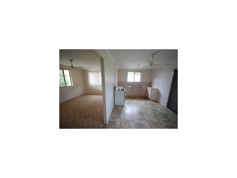 142 Dee Street, Koongal QLD 4701