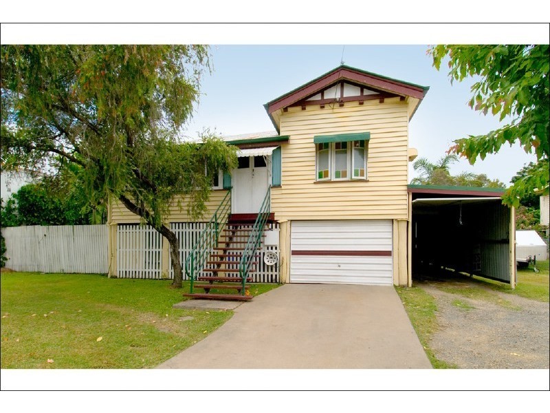 21 Main Street, Park Avenue QLD 4701