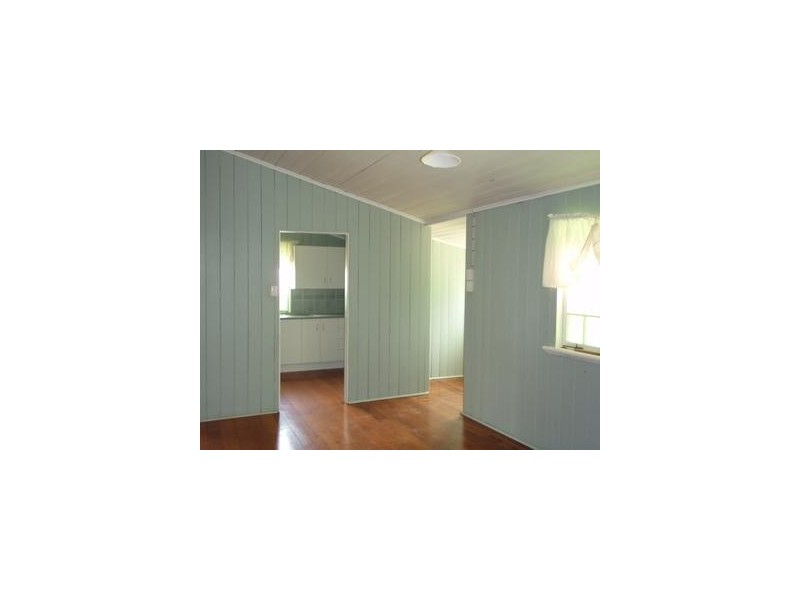 40 Edward Street, Berserker QLD 4701