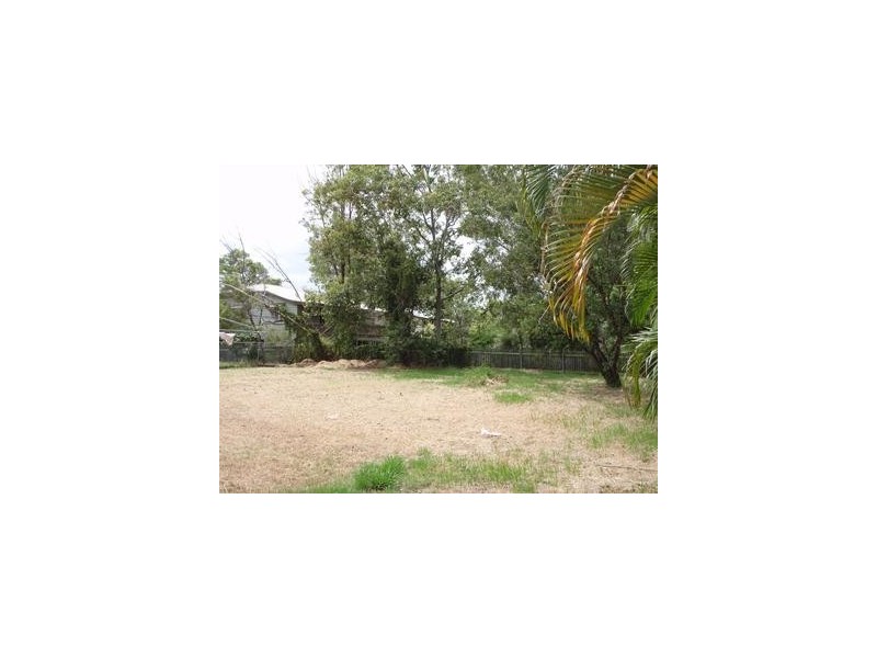40 Edward Street, Berserker QLD 4701