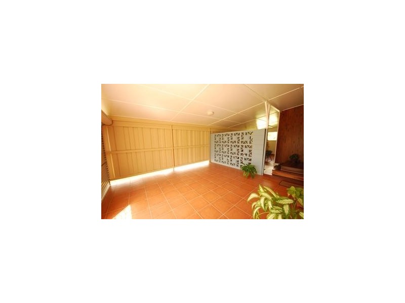180 High Street, Berserker QLD 4701