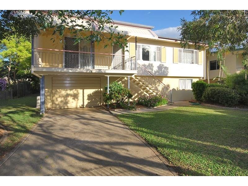 5 Mortensen Street, Park Avenue QLD 4701