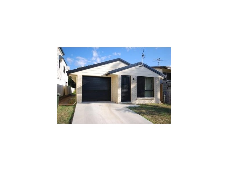 12a Lucas Street, Berserker QLD 4701