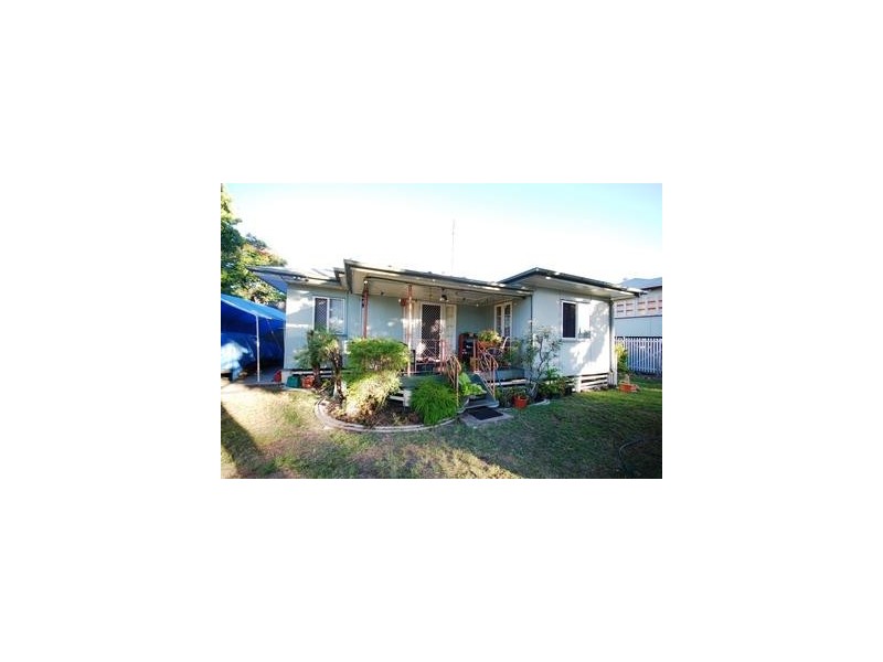 30 Tung Yeen Street, Park Avenue QLD 4701