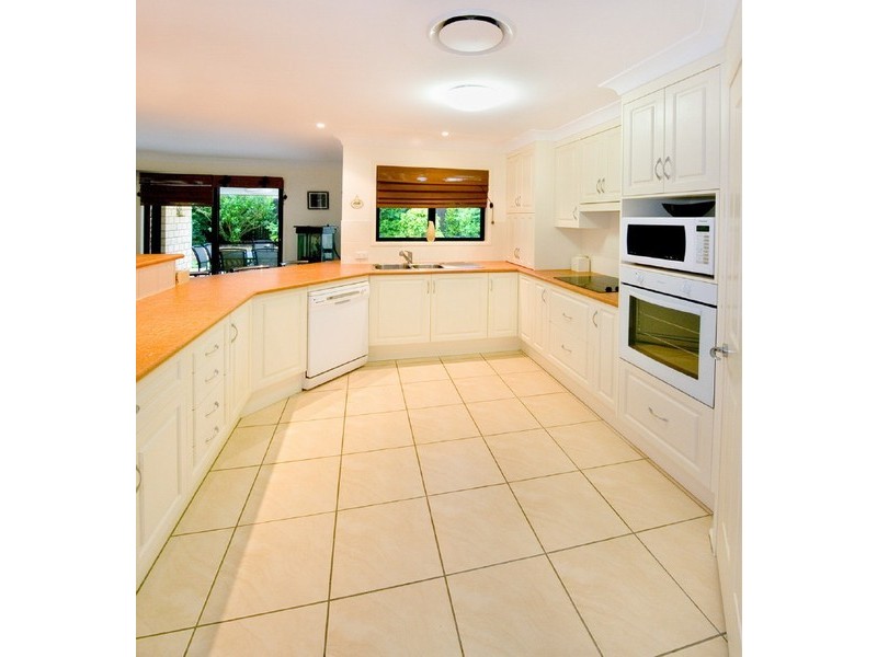 21 Woodland Drive, Frenchville QLD 4701