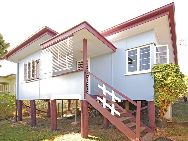 21 Naughton Street, Wandal QLD 4700