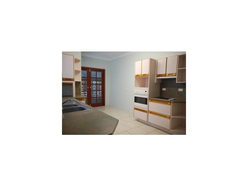 235 Eldon Street, Berserker QLD 4701