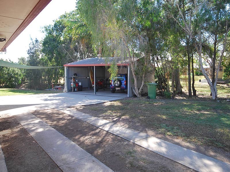 18 Hendy Drive, Glenlee QLD 4711