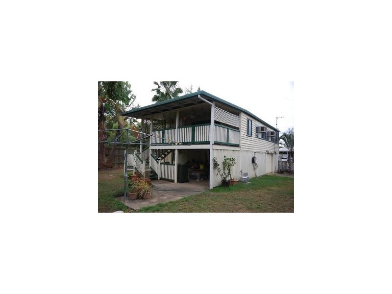 2 Davis Street, The Range QLD 4700