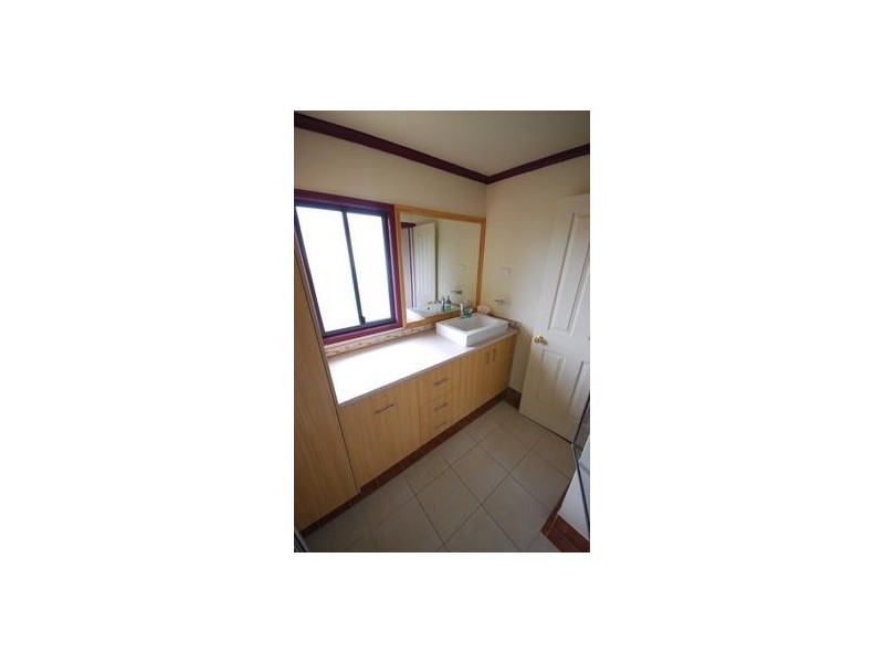 35 Charles Street, Berserker QLD 4701
