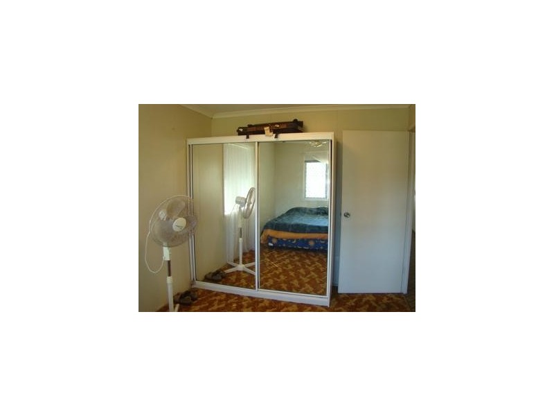 25 Hogan Street, Park Avenue QLD 4701