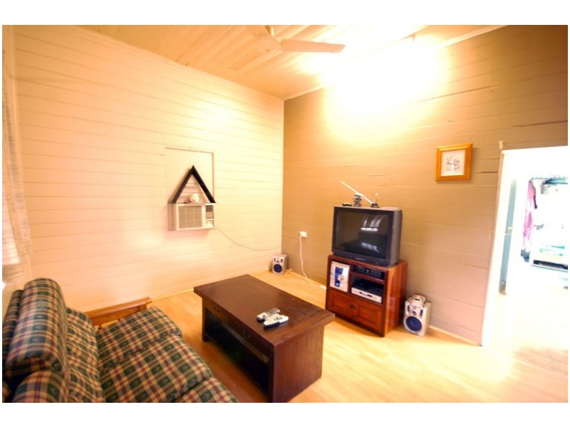 458 Bolsover Street, Depot Hill QLD 4700