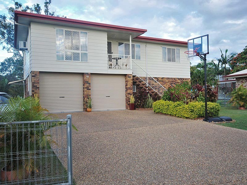50 Bean Avenue, Parkhurst QLD 4702