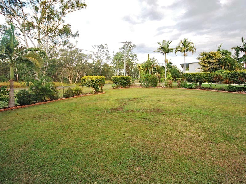 50 Bean Avenue, Parkhurst QLD 4702