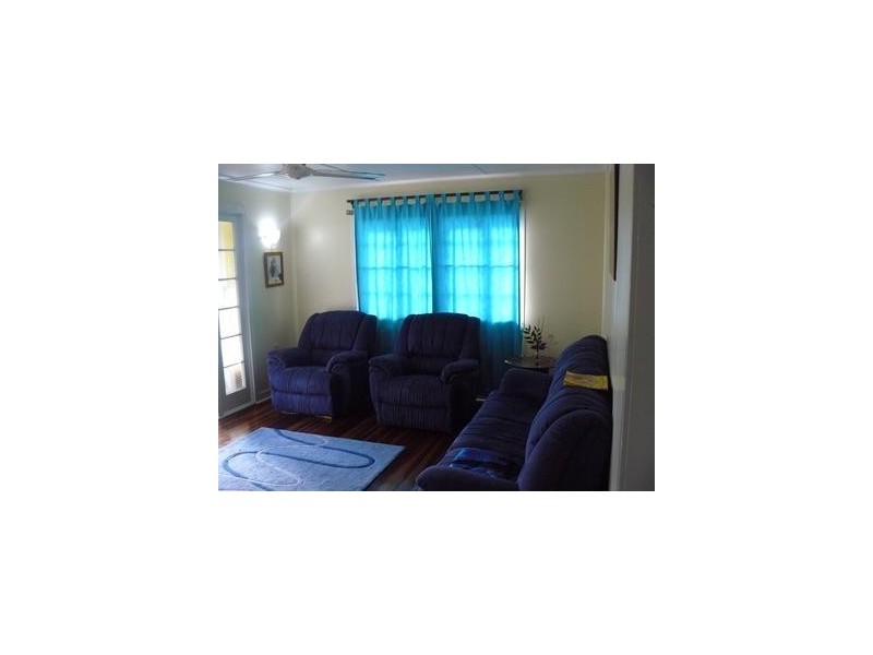 194 Earl Street, Berserker QLD 4701