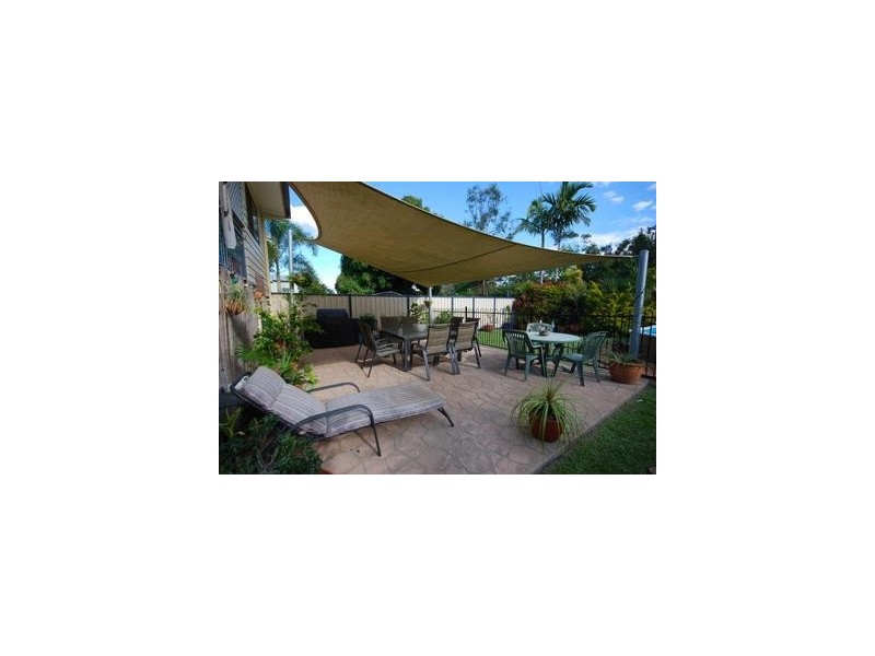 88 West Street, The Range QLD 4700