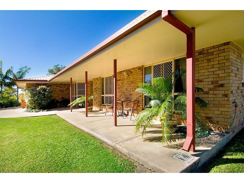 8 Samuel Crescent, Parkhurst QLD 4702