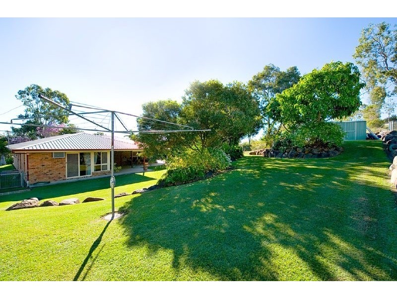 8 Samuel Crescent, Parkhurst QLD 4702