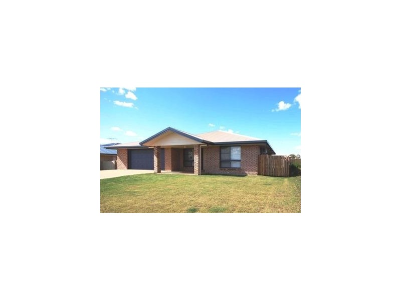 19 Joseph, Gracemere QLD 4702