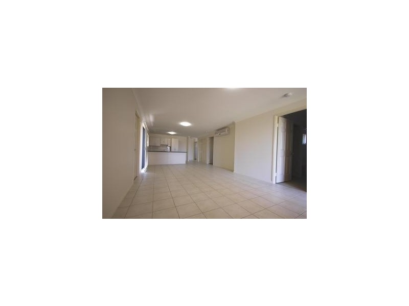 19 Joseph, Gracemere QLD 4702