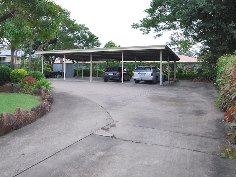 4/115 Robinson Street, Frenchville QLD 4701