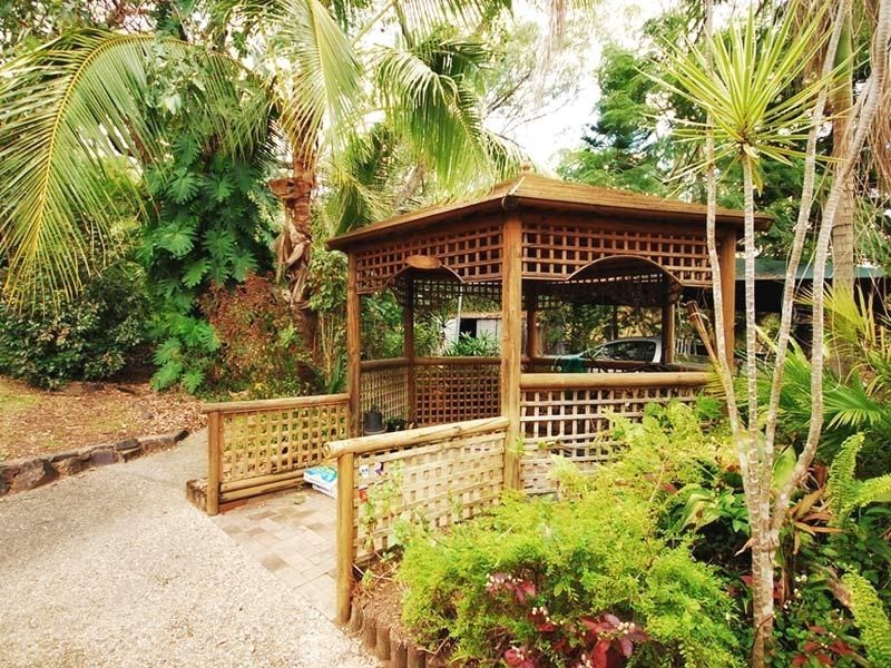 33 Old Rollo Drive, Frenchville QLD 4701