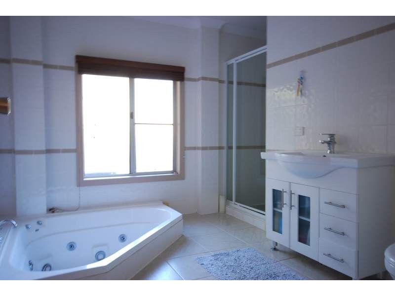 258 Coker Street, Berserker QLD 4701