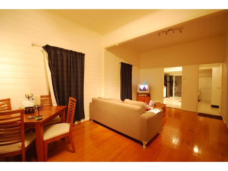 12 Rundle Street, Wandal QLD 4700