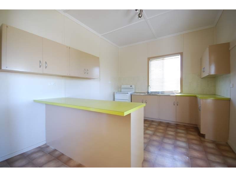 42 Eton Street, Rockhampton QLD 4700
