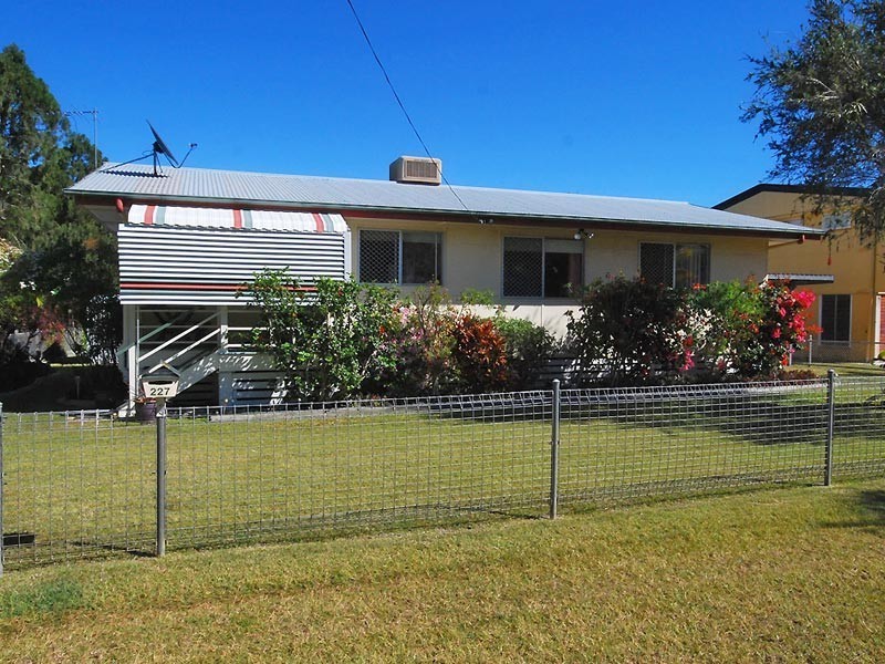 227 Horton Street, Koongal QLD 4701